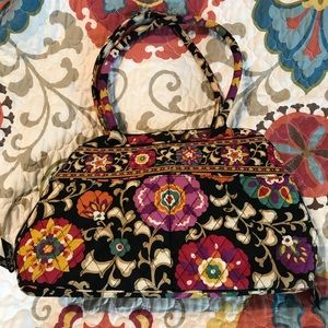 Vera Bradley Bowler Bag in Suzani